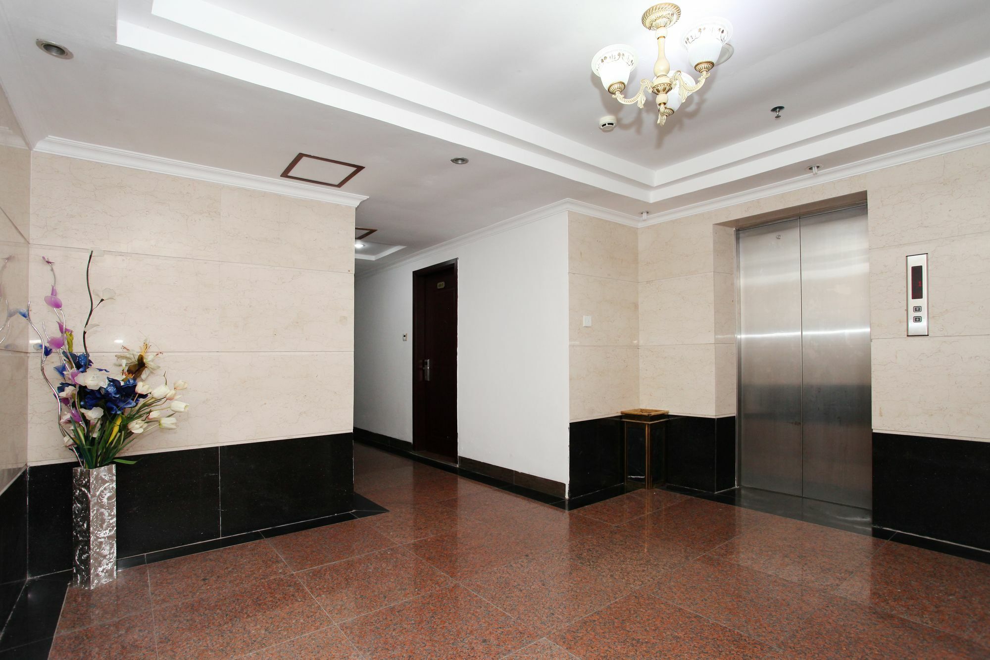 Yincheng Hotel Xiniupo Bagian luar foto