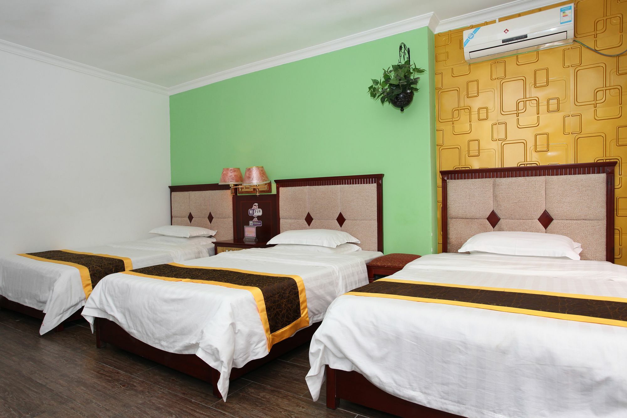 Yincheng Hotel Xiniupo Bagian luar foto